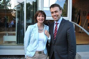 Gemeinderätin Wipfinger-Fierdel im Gespräch mit Minister Nils Schmid
